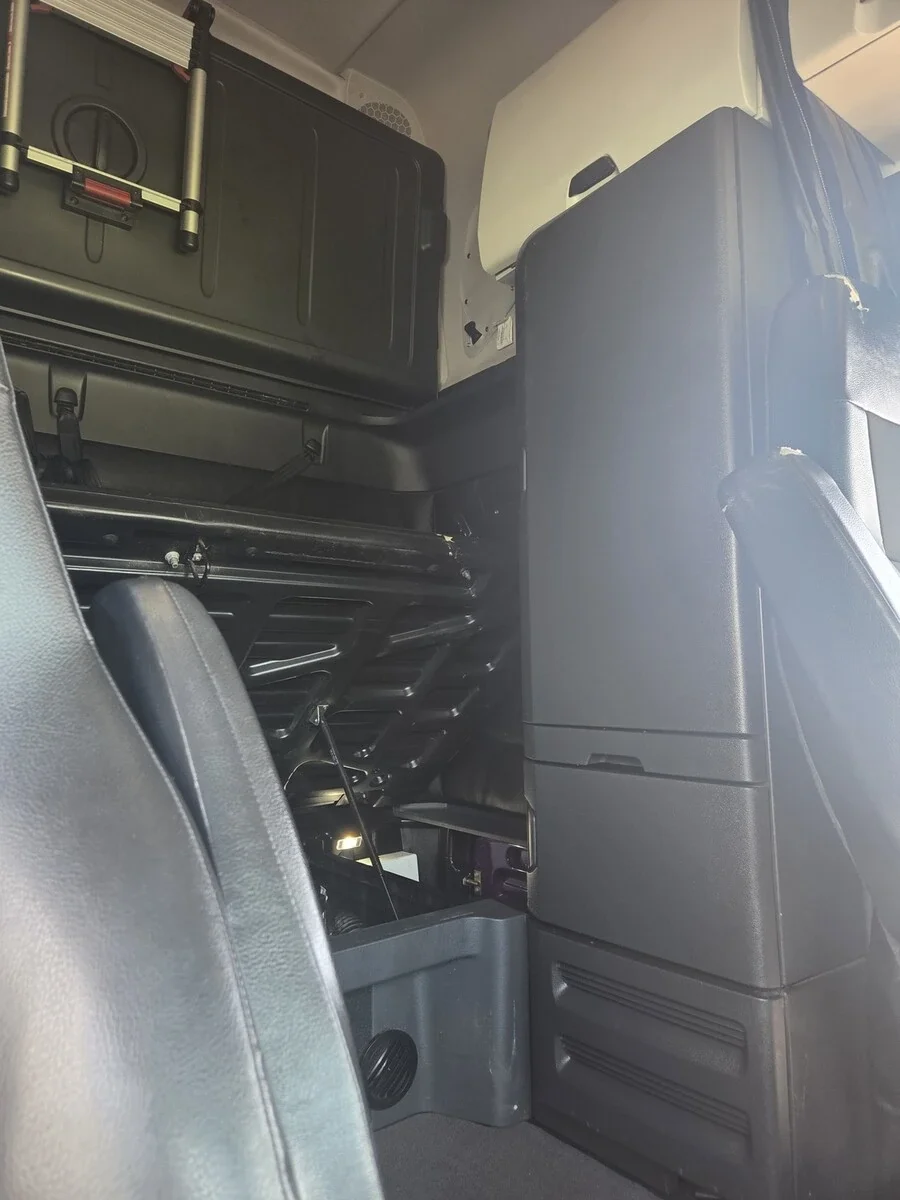 2025 Freightliner Cascadia — photo 11