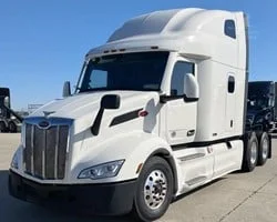 2023 Peterbilt 579 in Location: Joliet, IL — photo 28