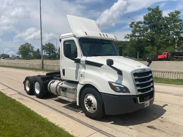 2019 Freightliner Cascadia in La Porte, IN