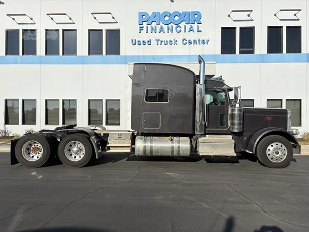 2024 Peterbilt 389 in Salt Lake City, UT — photo 4