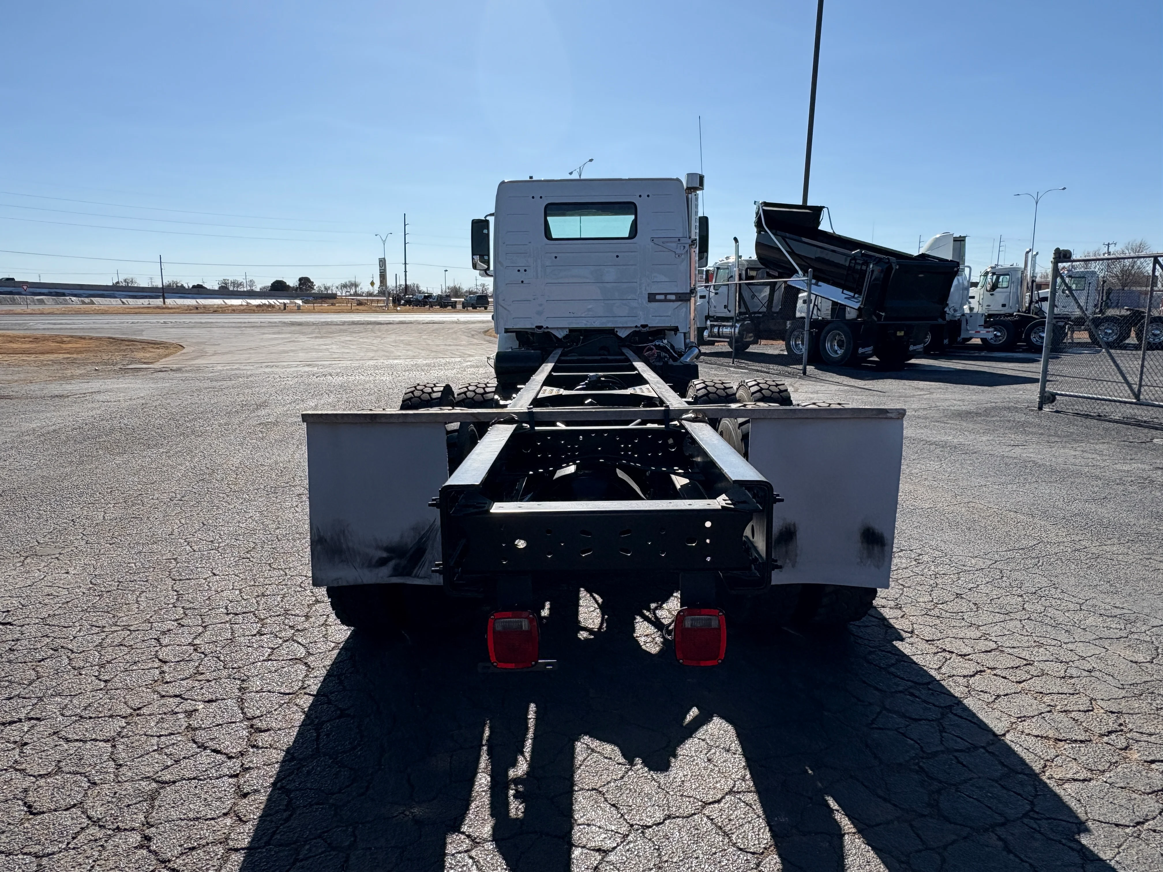 2026 Volvo VHD 300 in Lubbock, TX — photo 6
