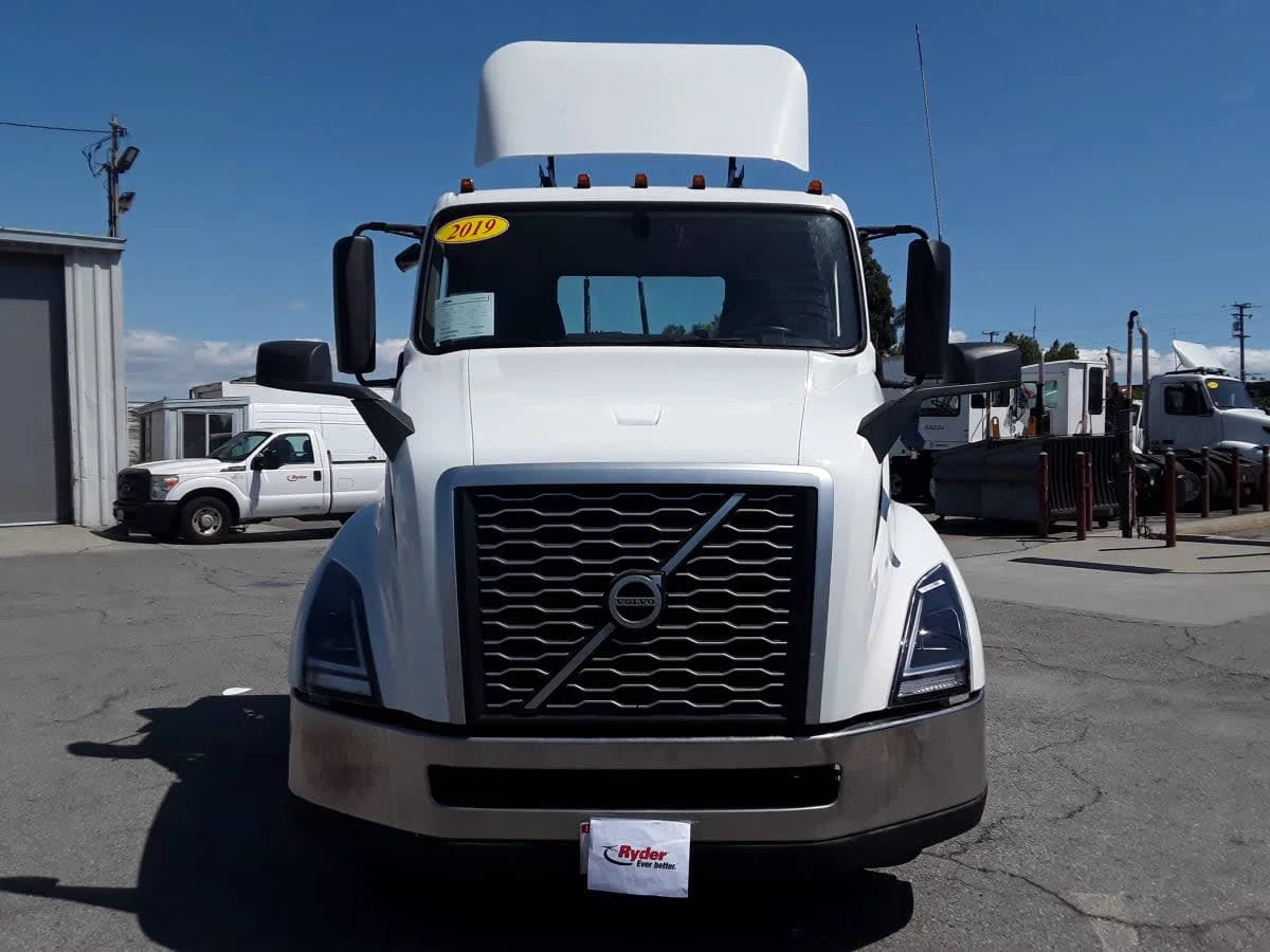 2019 Volvo in Montebello, CA — photo 2