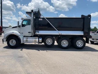2025 Kenworth in Birmingham, AL — photo 4