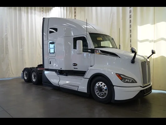 2027 Kenworth T680