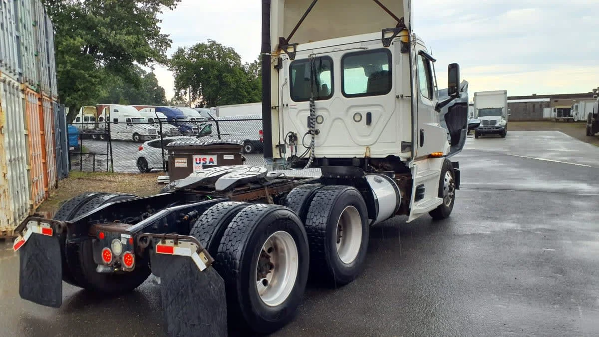 2021 Freightliner in Springfield, MA — photo 4