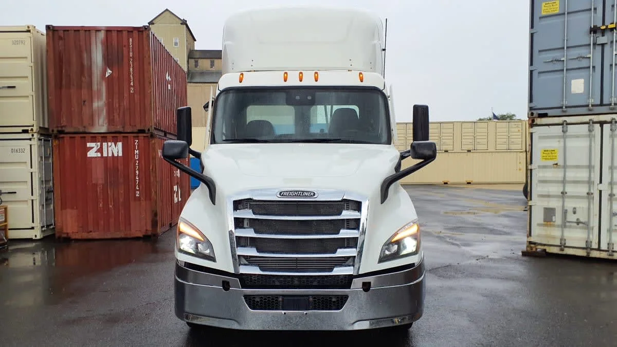 2021 Freightliner in Springfield, MA — photo 2