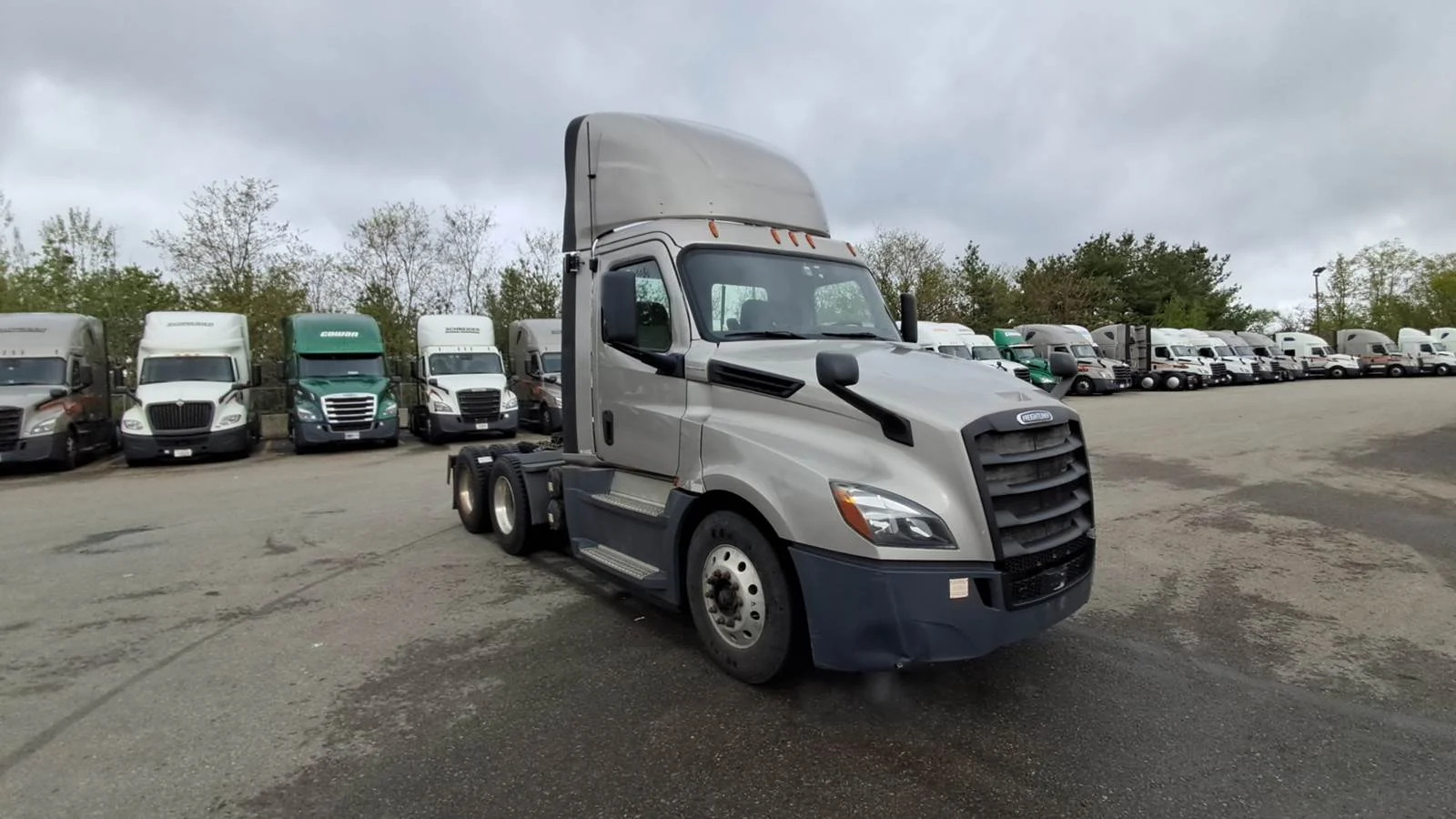 2020 Freightliner Cascadia