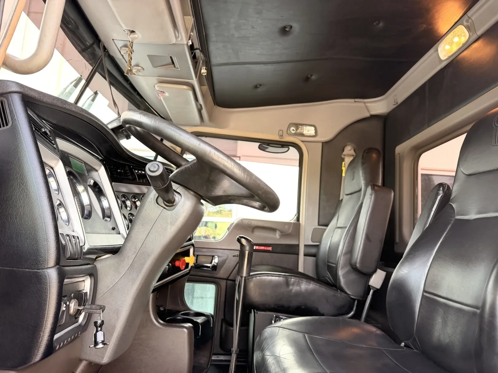 2019 Kenworth W900 in Greer, SC — photo 14