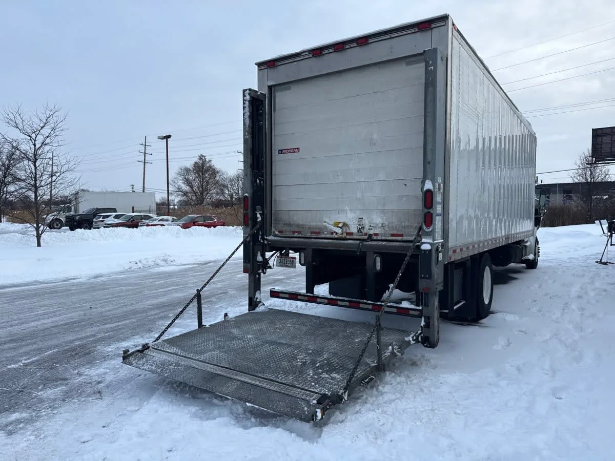 2020 Freightliner M2 106 in Taylor, MI — photo 14