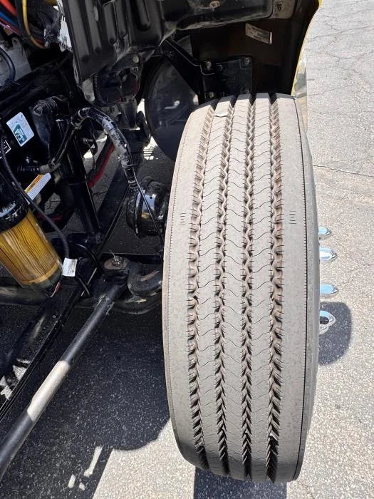 2021 Peterbilt 579 — photo 12