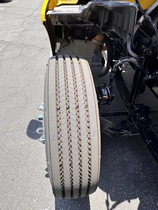 2021 Peterbilt 579 — photo 13