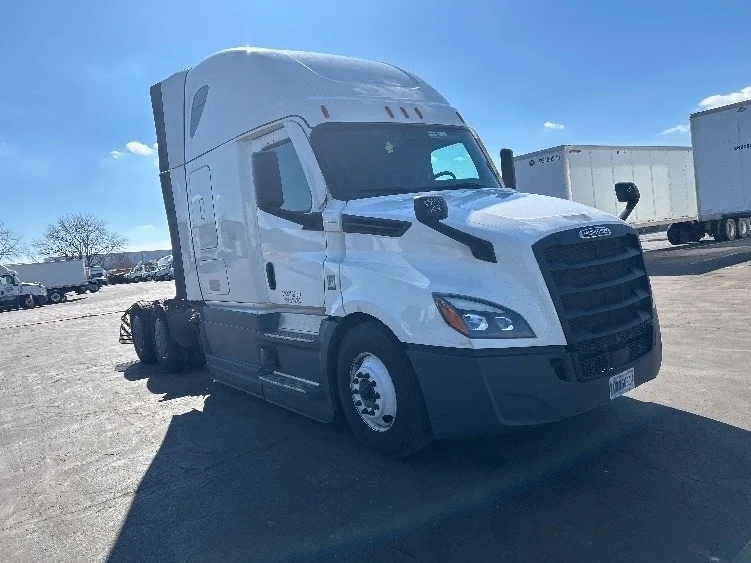 2023 Freightliner Cascadia in Indianapolis, IN