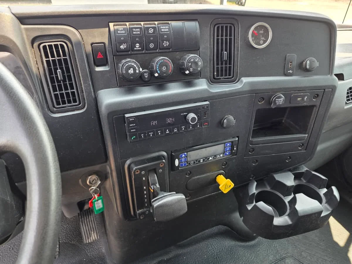2020 International MV in Bensalem, PA — photo 11