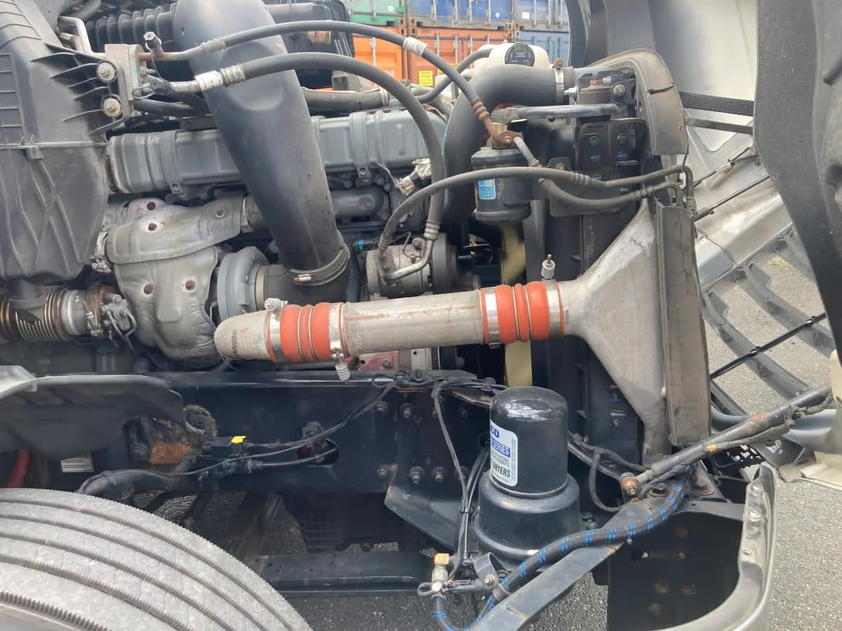 2021 Freightliner Cascadia in Springfield, MA — photo 9