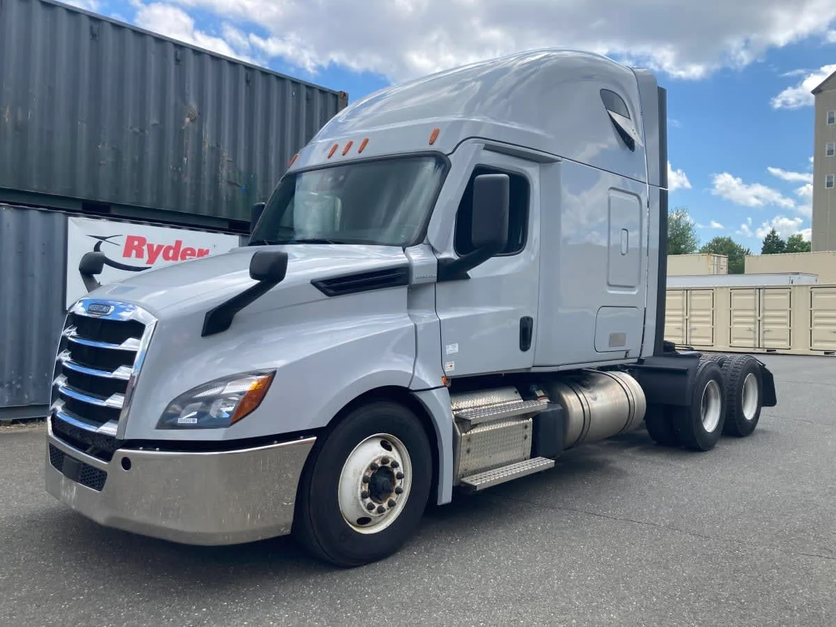 2021 Freightliner Cascadia