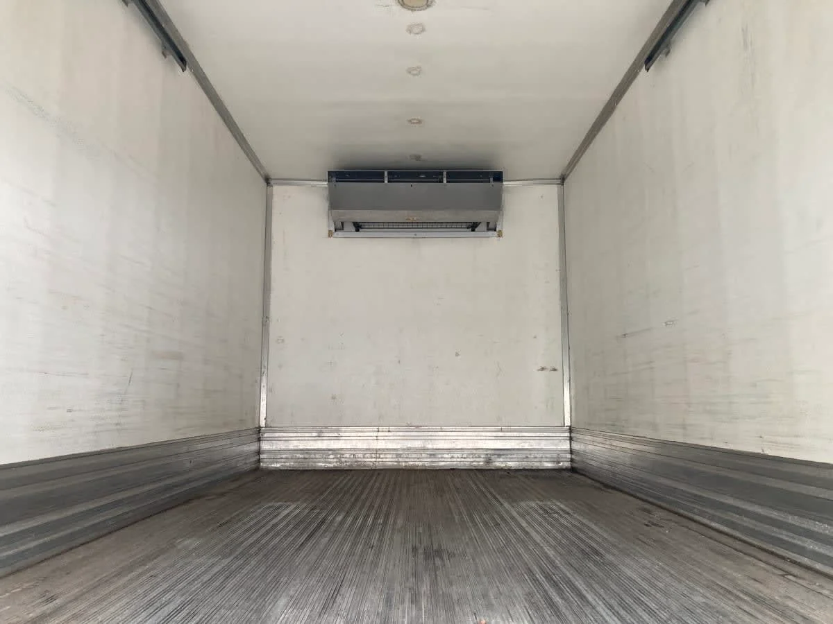 2020 Isuzu NRR - image 7