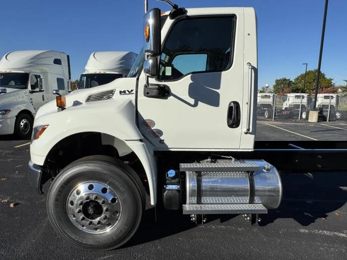 2026 International MV - image 12