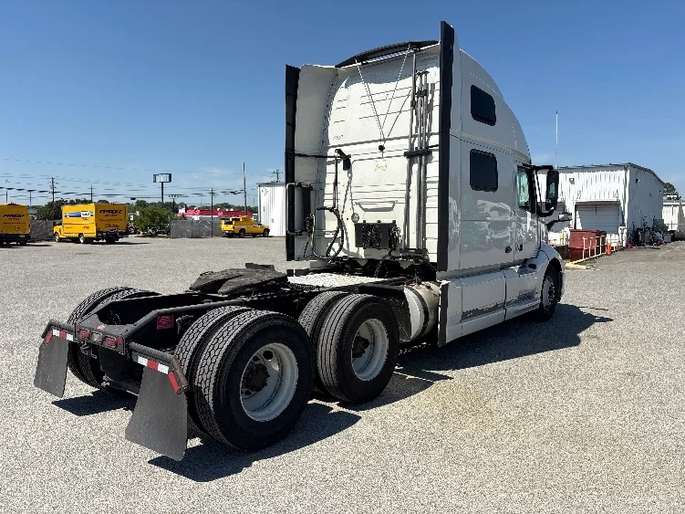 2023 Volvo in Goldsboro, NC — photo 7
