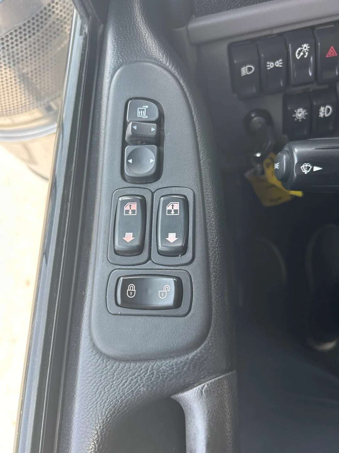 2023 Peterbilt 389 - image 14