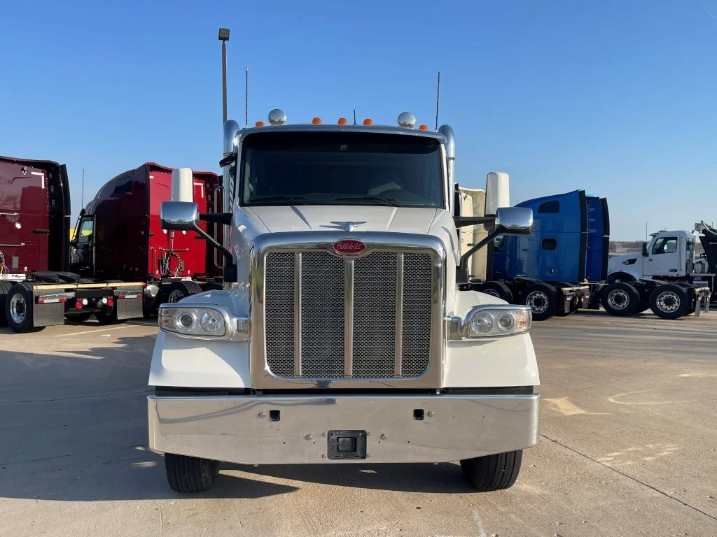 2022 Peterbilt 567 - image 8