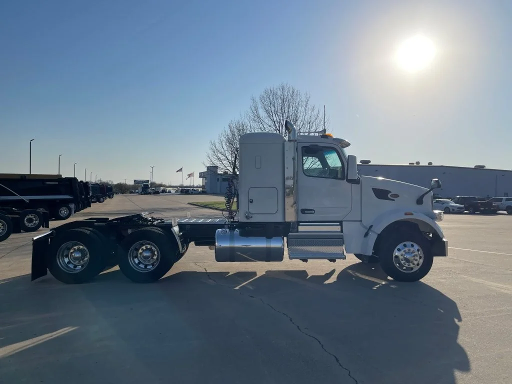 2022 Peterbilt 567 - image 6