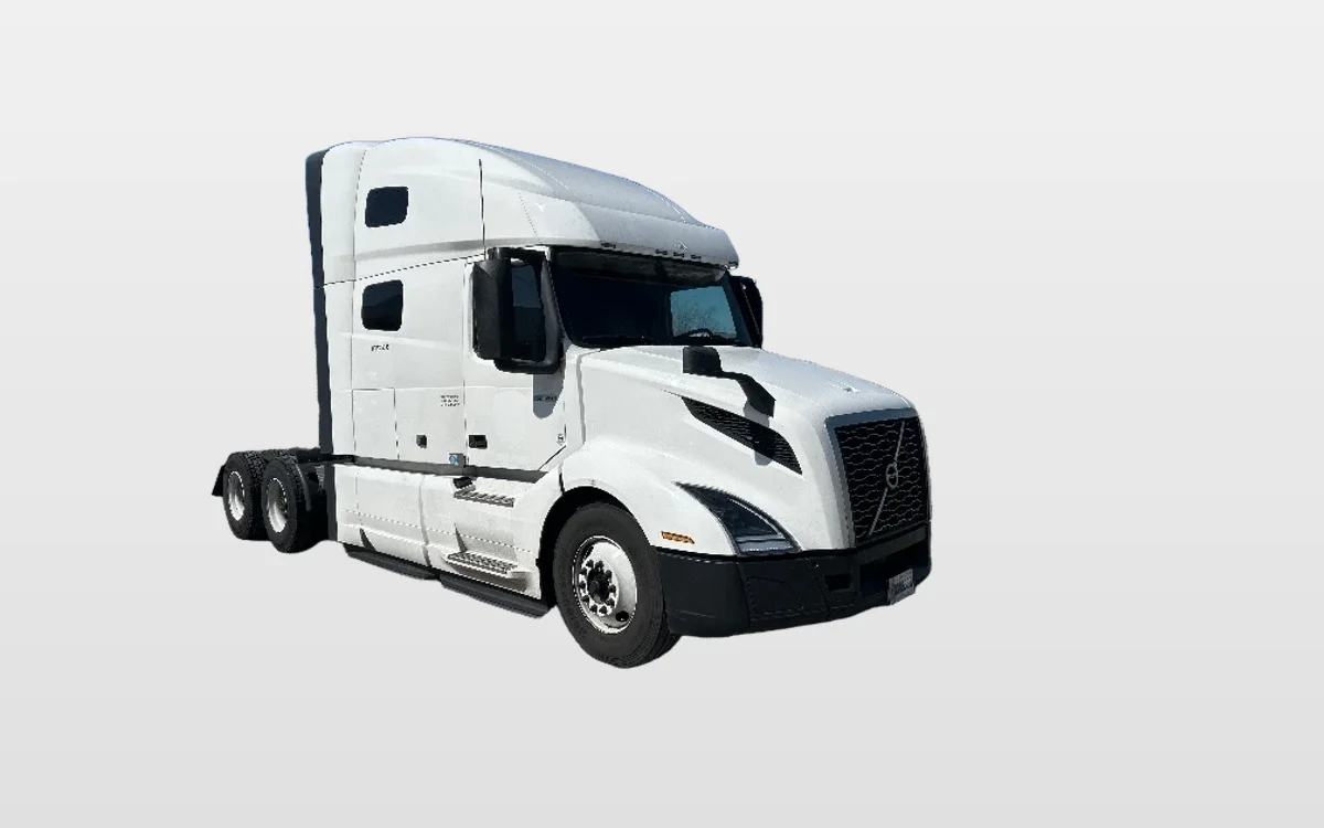 2023 Volvo VNL 760 - image 1