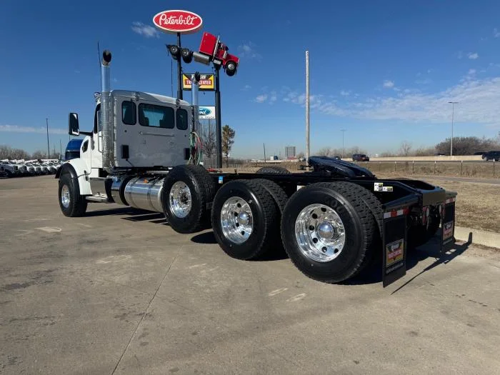 2027 Peterbilt 567 — photo 4