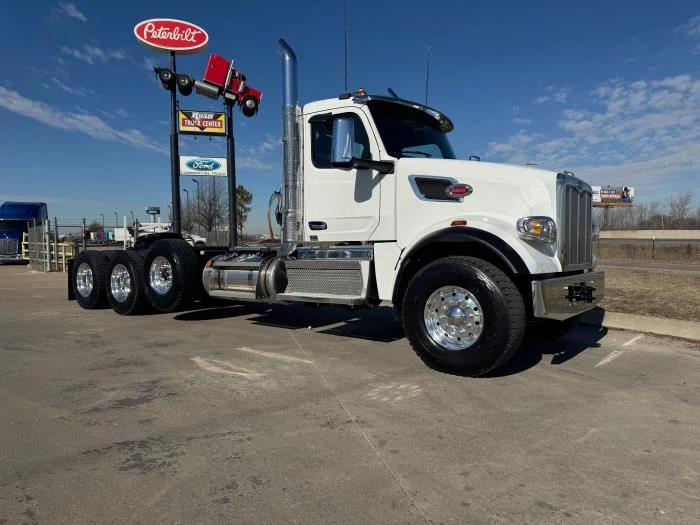 2027 Peterbilt 567 — photo 5