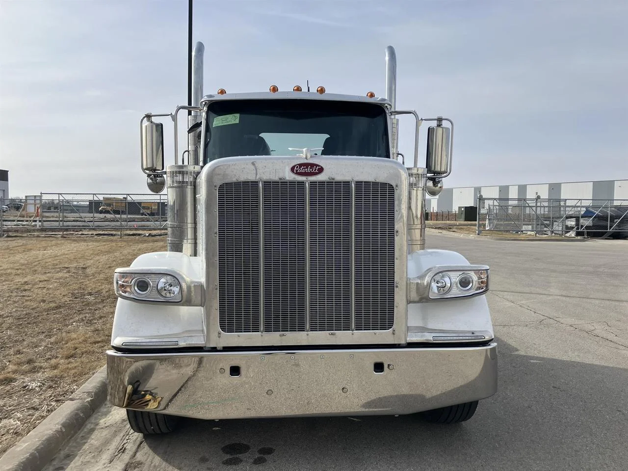 2027 Peterbilt 589 in Rochester, MN