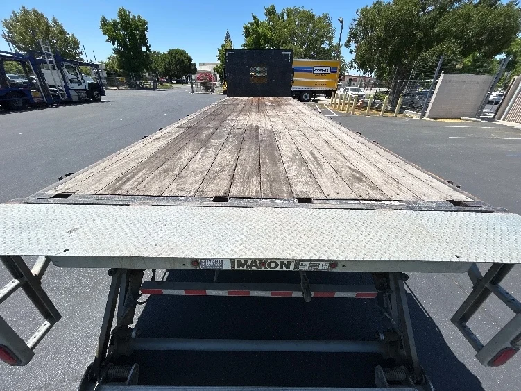 2020 Freightliner eM2 in Ceres, CA — photo 9