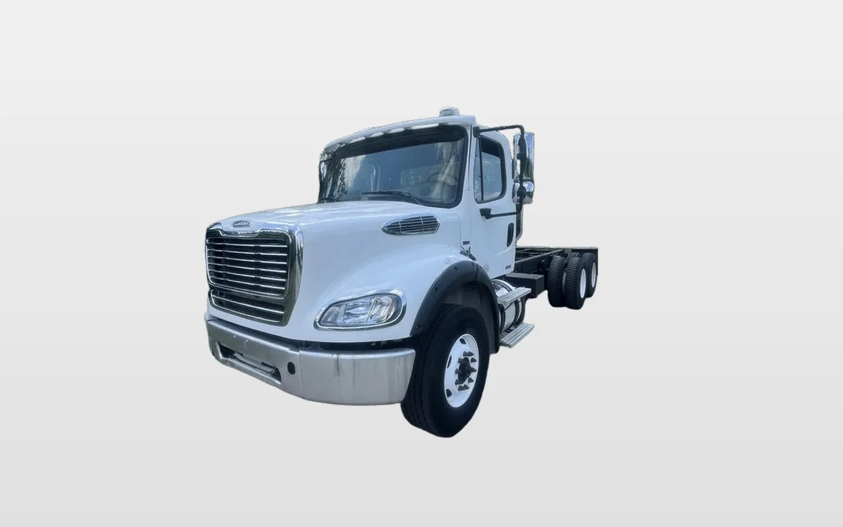 2012 Freightliner - image 1