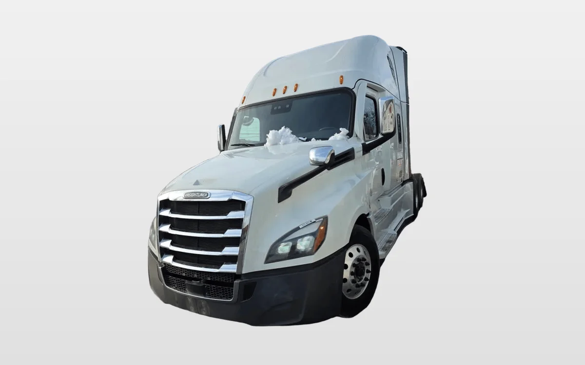 2022 Freightliner Cascadia - image 1