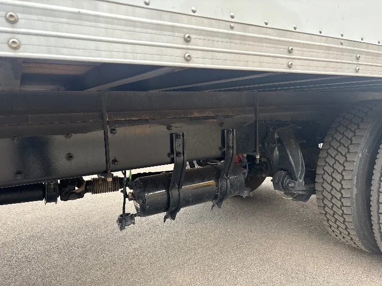 2022 Freightliner eM2 in Phoenix, AZ — photo 5