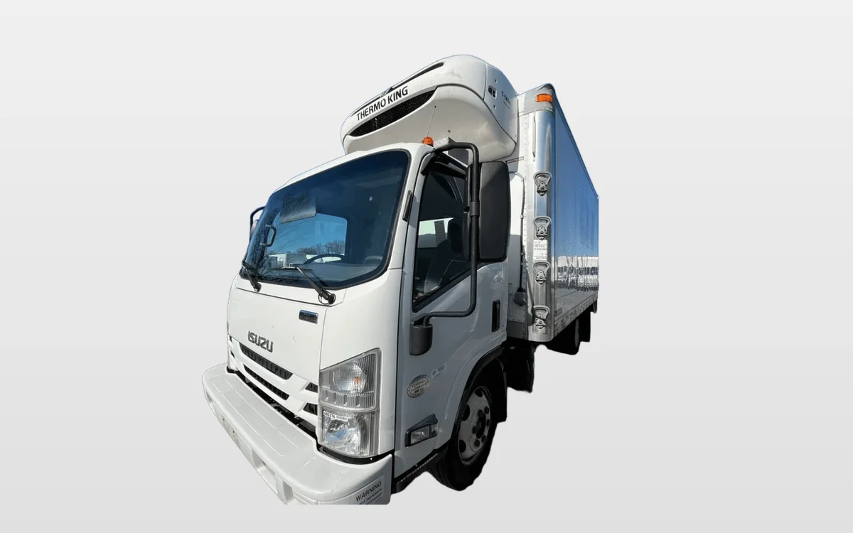 2017 Isuzu NPR - image 1