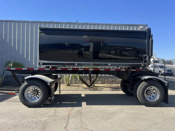 2025 Peterbilt 579 - image 11