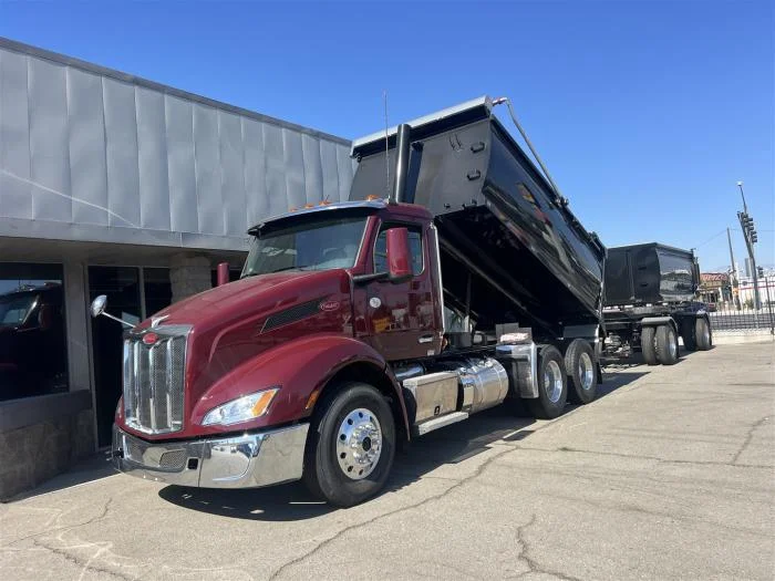 2025 Peterbilt 579 - image 6