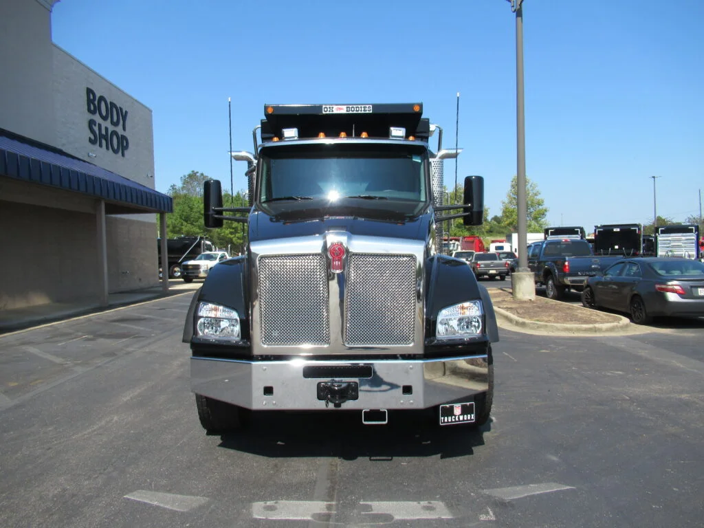2027 Kenworth in Birmingham, AL — photo 3