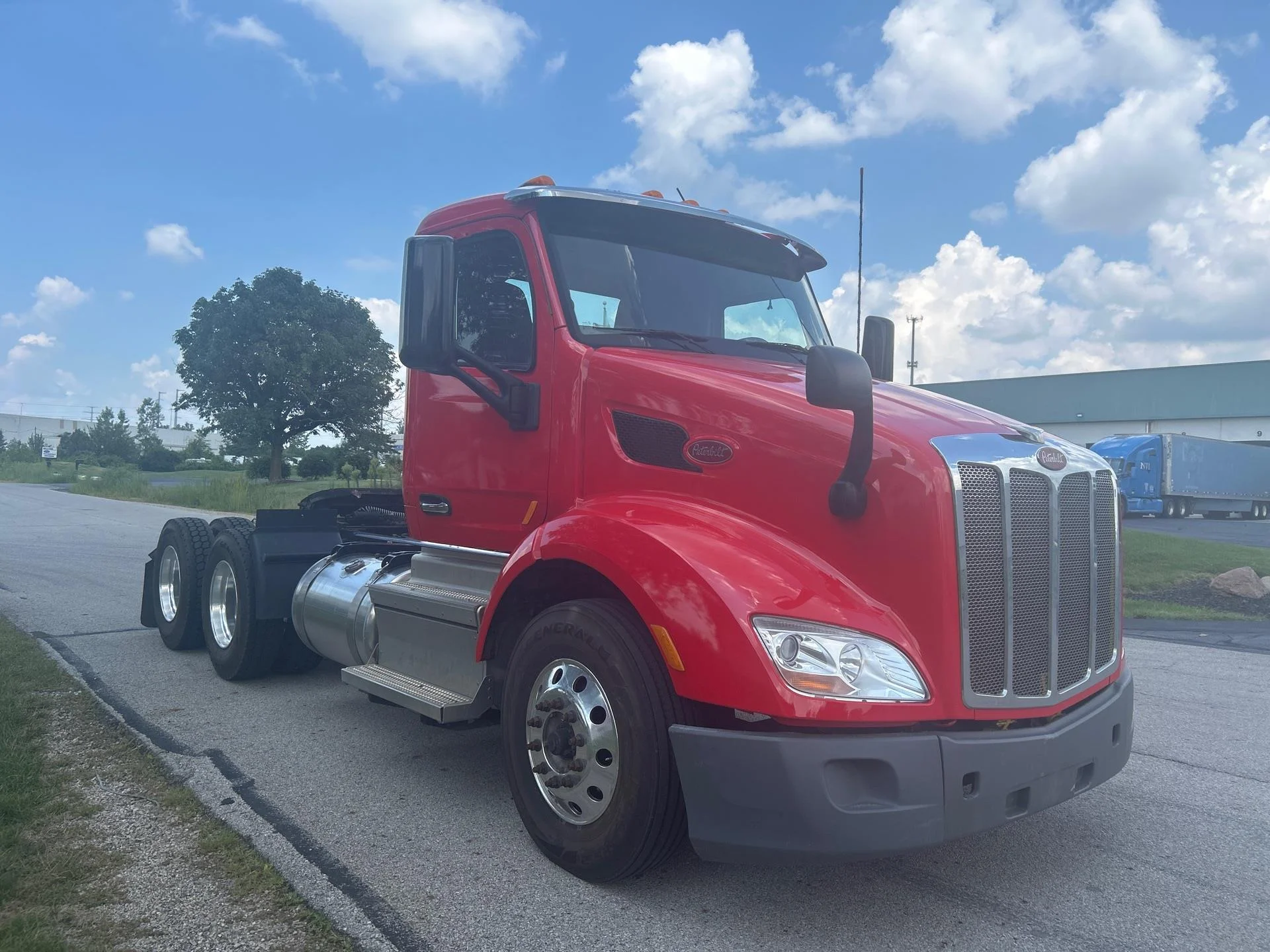 2021 Peterbilt 579 in Lima, OH — photo 3
