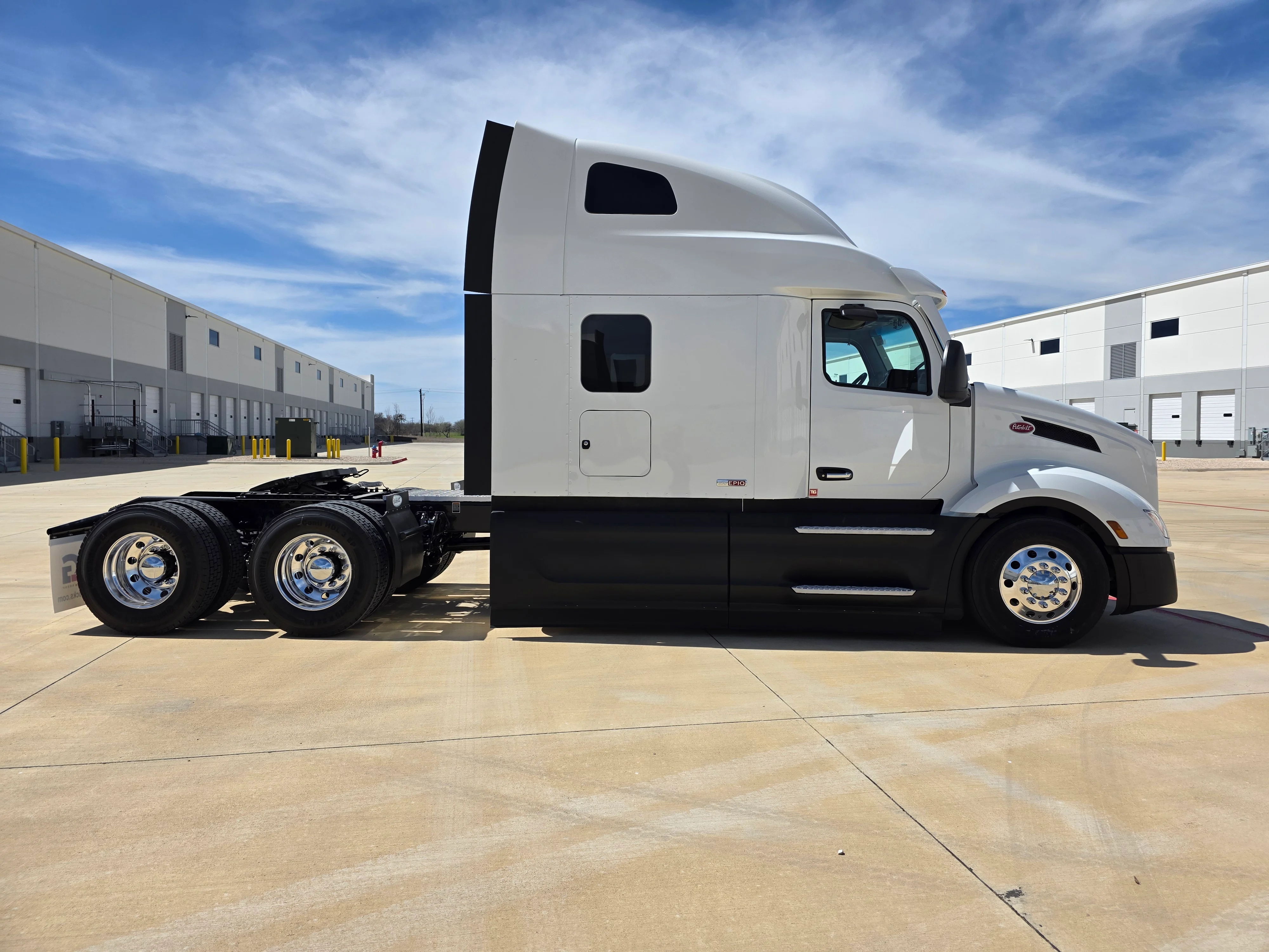 2027 Peterbilt 579 in Portland, OR — photo 6