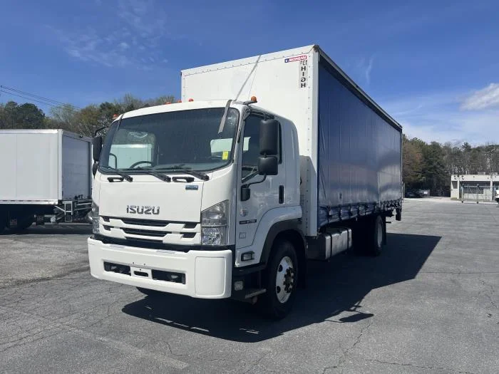 2019 Isuzu FTR - image 2