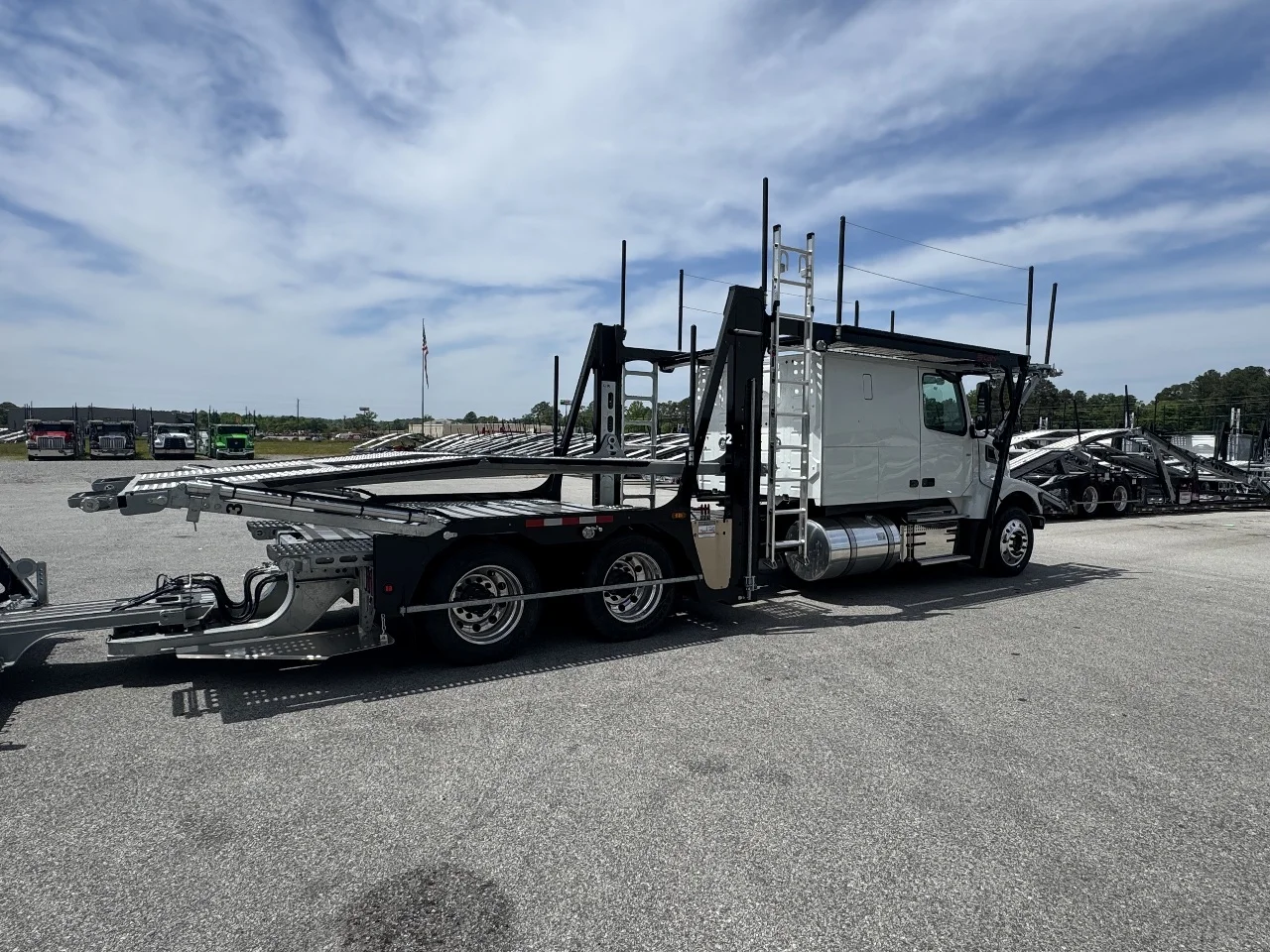 2026 Volvo in Waukee, IA — photo 2