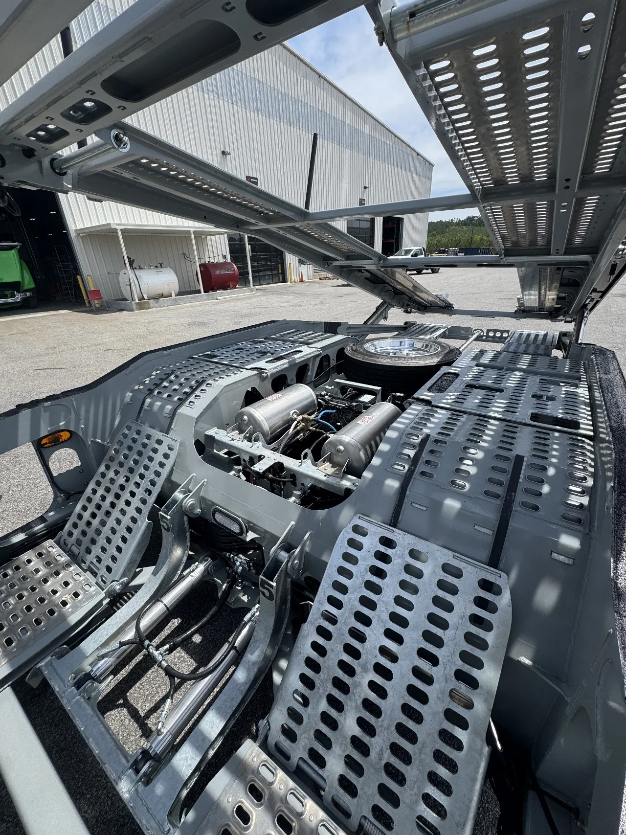 2026 Volvo in Waukee, IA — photo 4