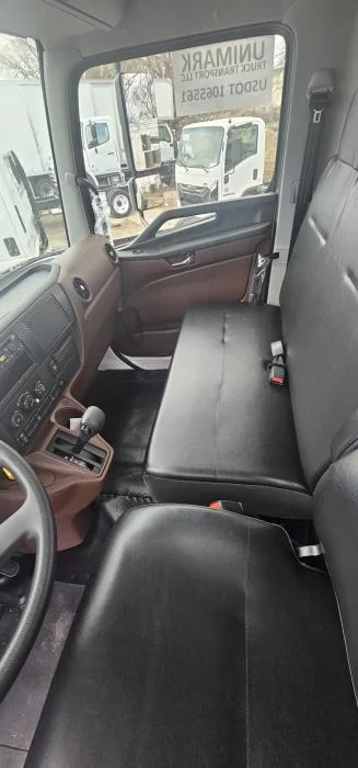 2025 Hino L6 - image 11