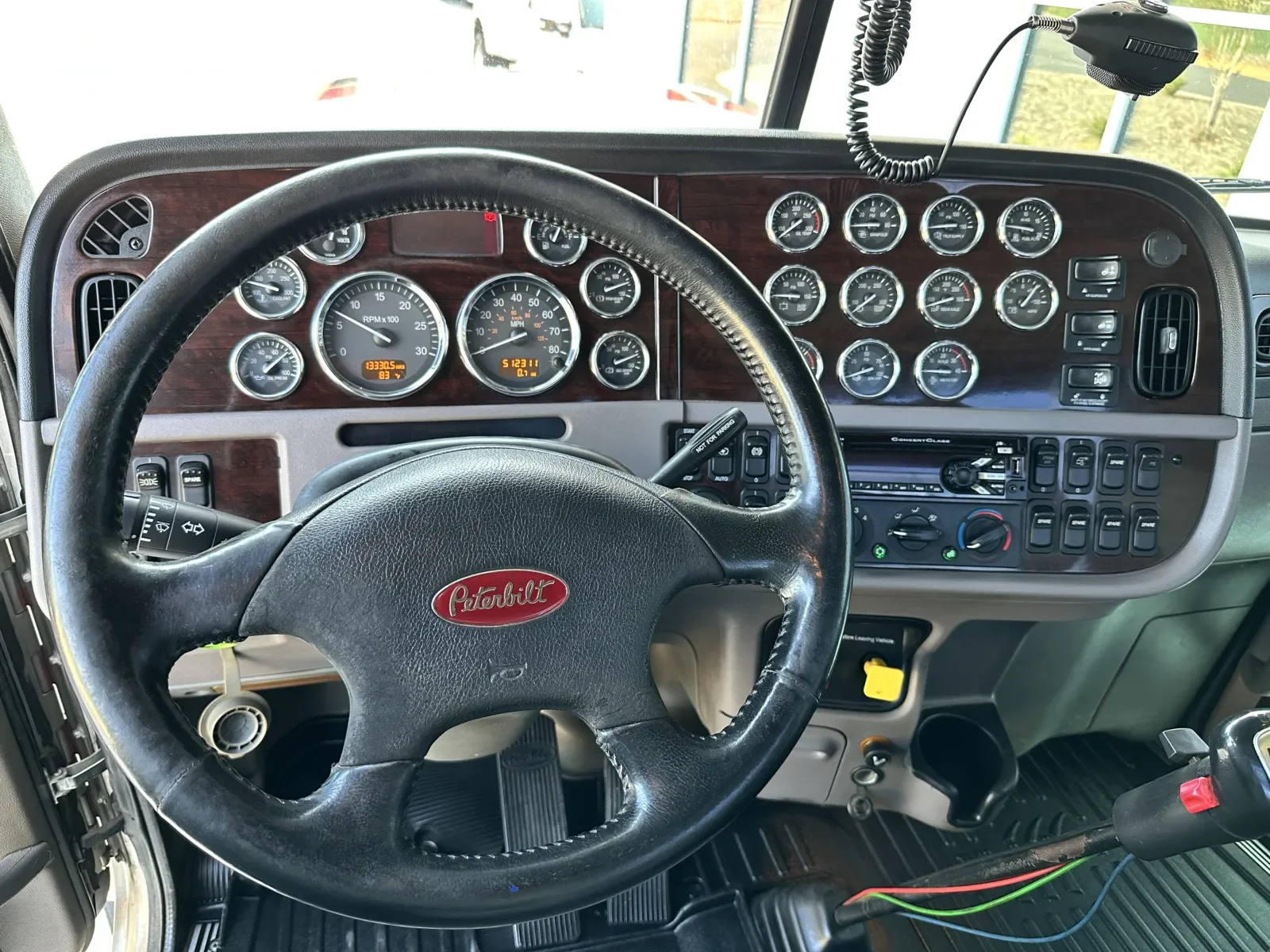 2016 Peterbilt 389 in Greer, SC — photo 16