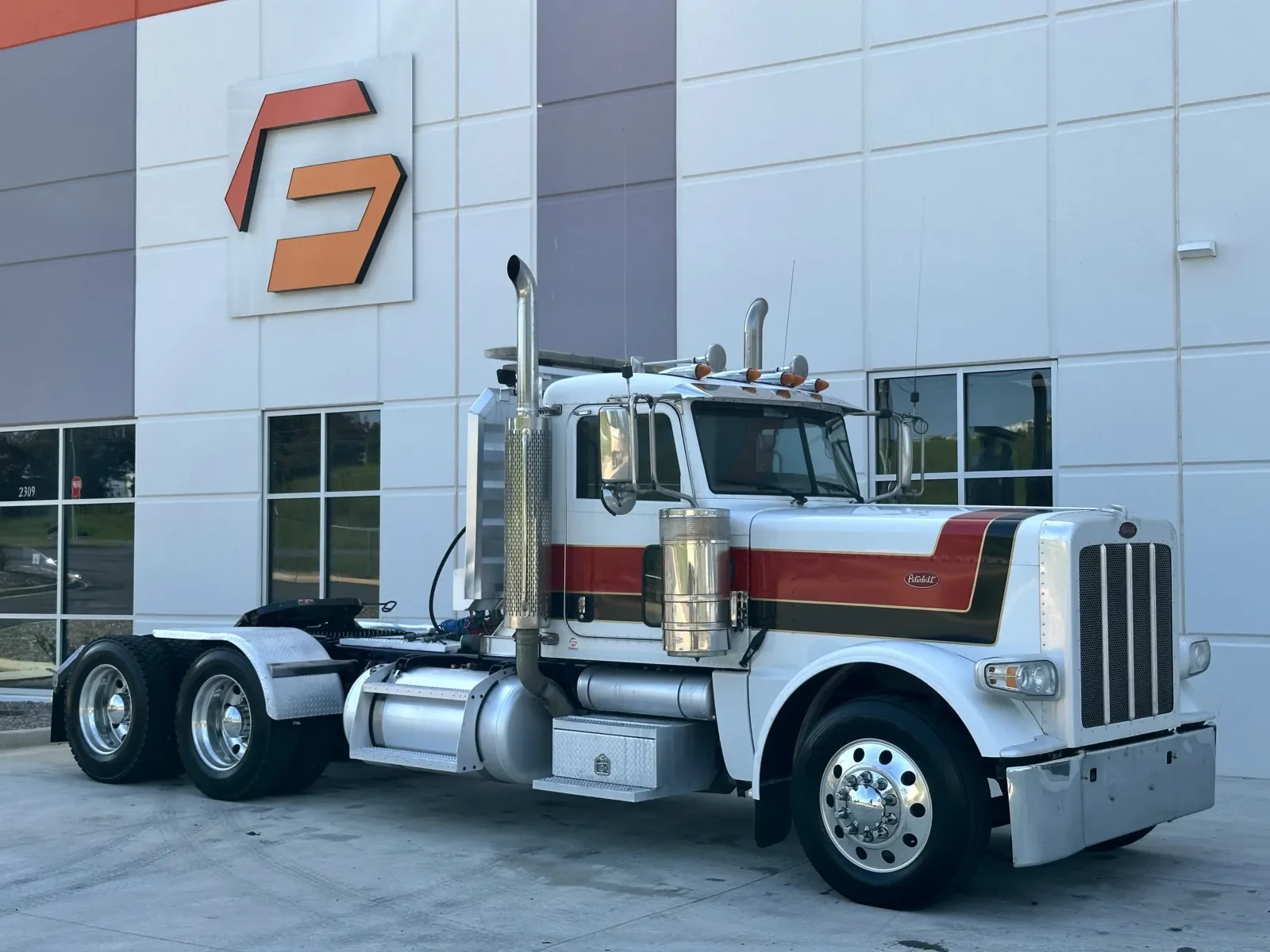 2016 Peterbilt 389