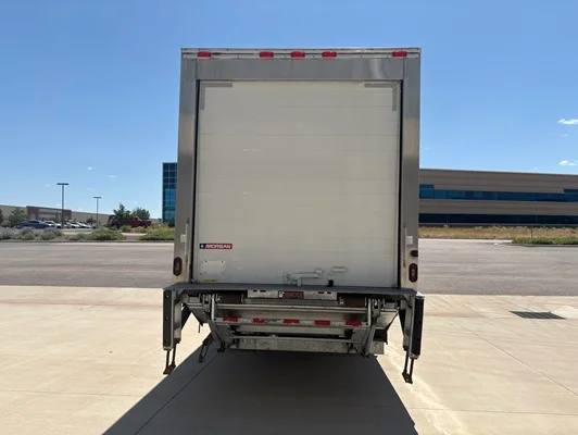 2019 Freightliner M2 106 in Englewood, CO — photo 4