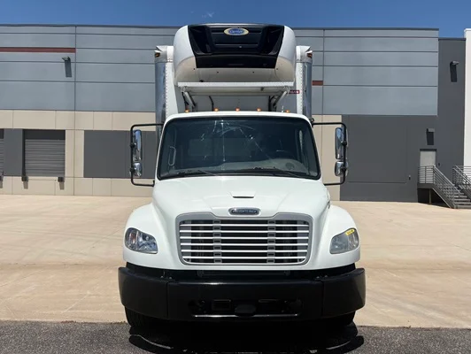 2019 Freightliner M2 106 in Englewood, CO — photo 6