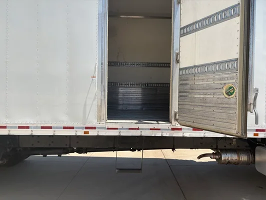 2019 Freightliner M2 106 in Englewood, CO — photo 8