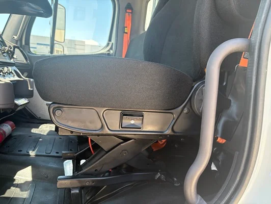 2019 Freightliner M2 106 in Englewood, CO — photo 15