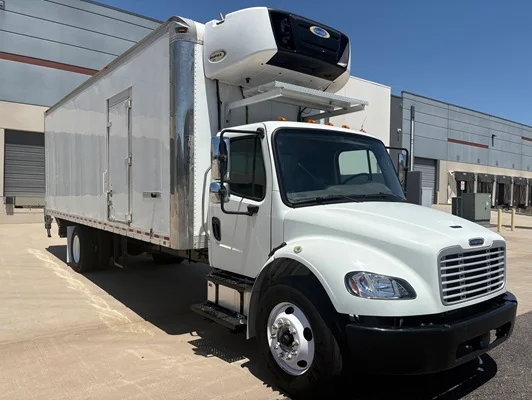 2019 Freightliner M2 106